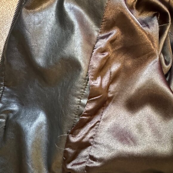 Ivory & Chain Bessie vegan suede cropped moto biker jacket (size S US, 8 AUS) - Picture 14 of 15